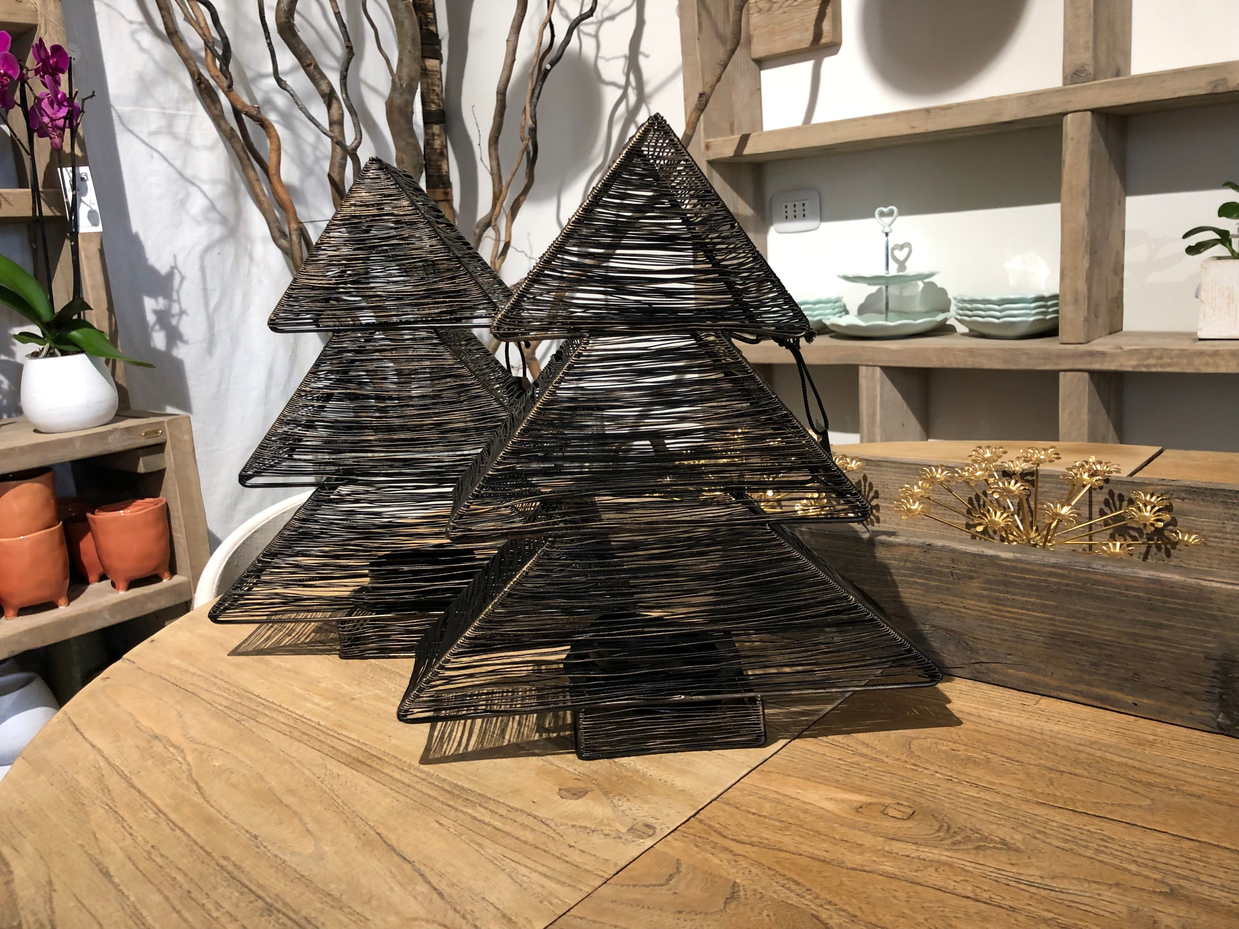 Xmas bibi  black iron wire tree stormlight open M