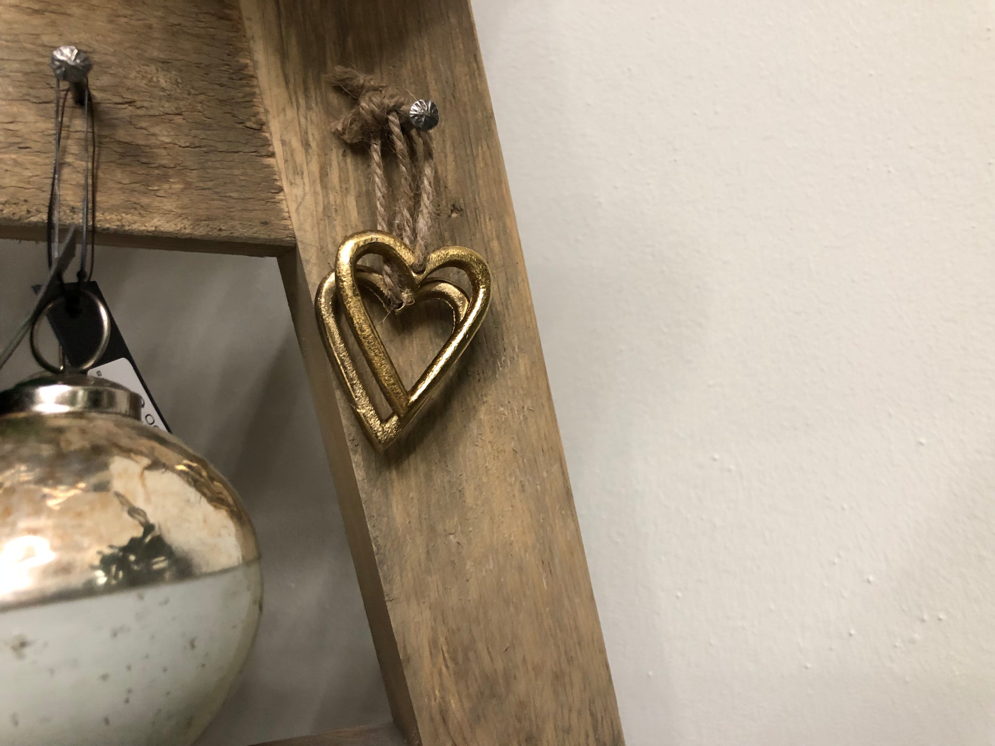 Xmas special gold heart hanger