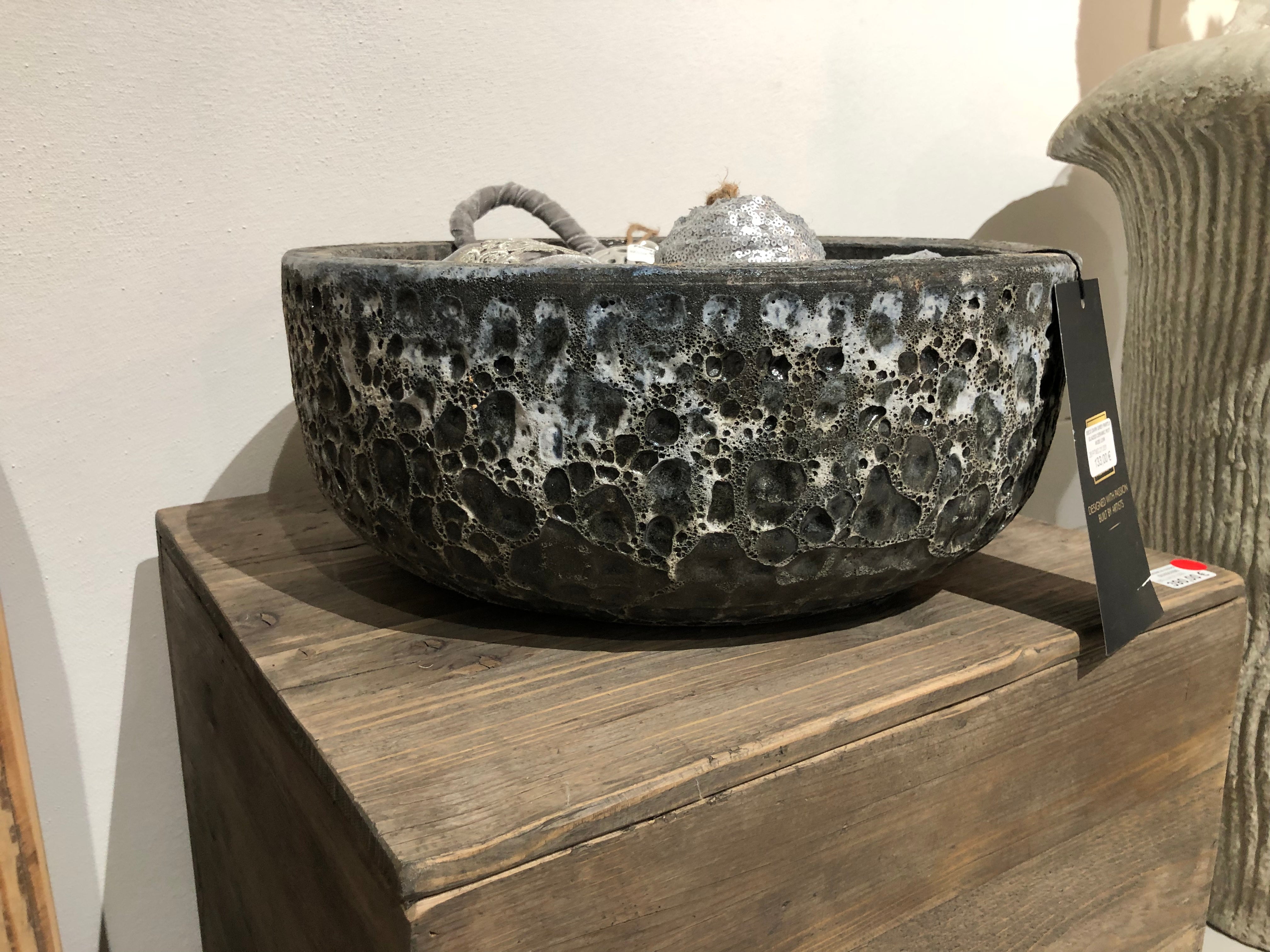 Seco dark grey partly glazed ceramic pot wide low