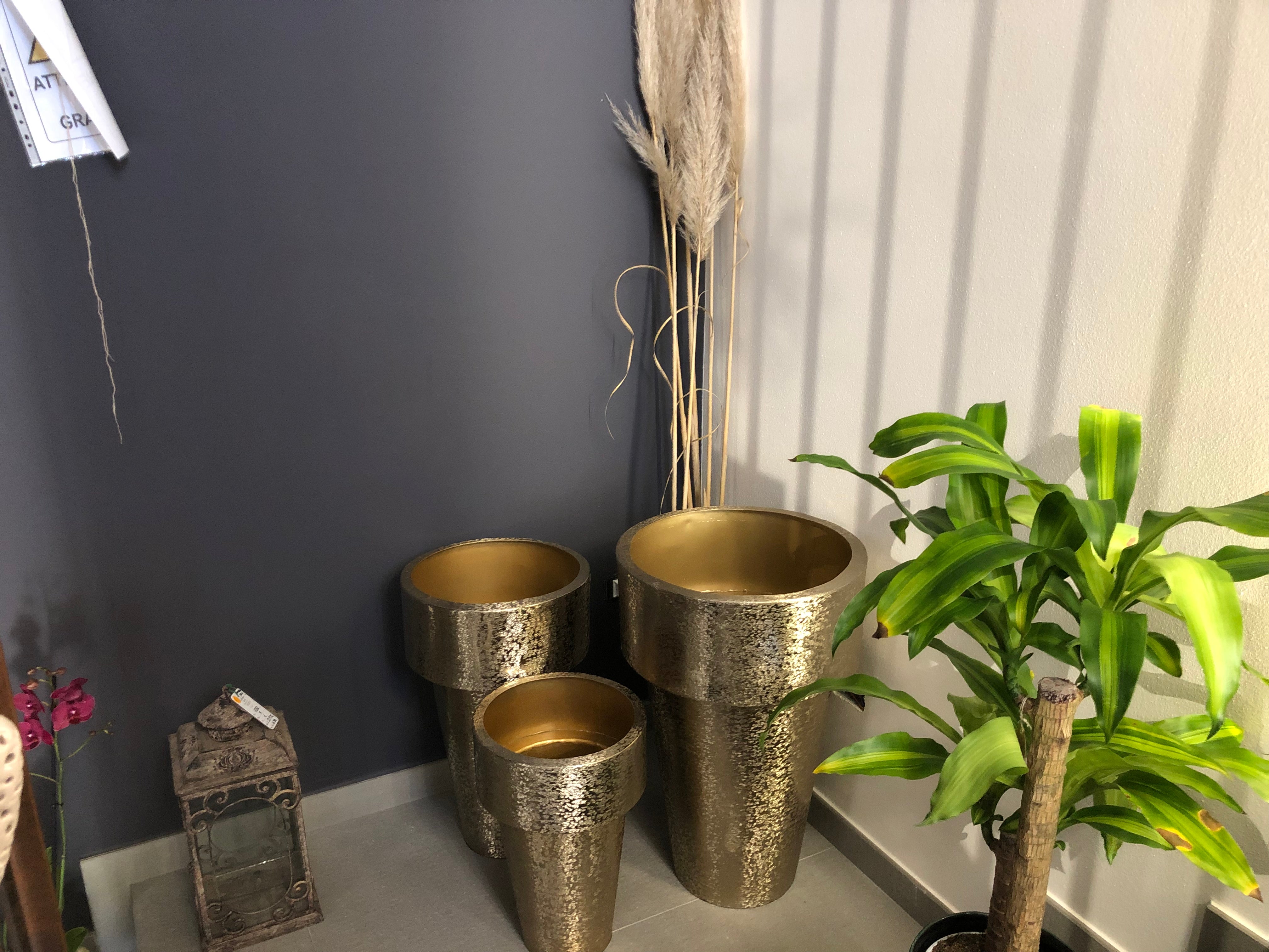Averi gold brush aluminium pot round set of 3