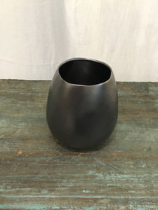 Lyn grey ceramic pot M
