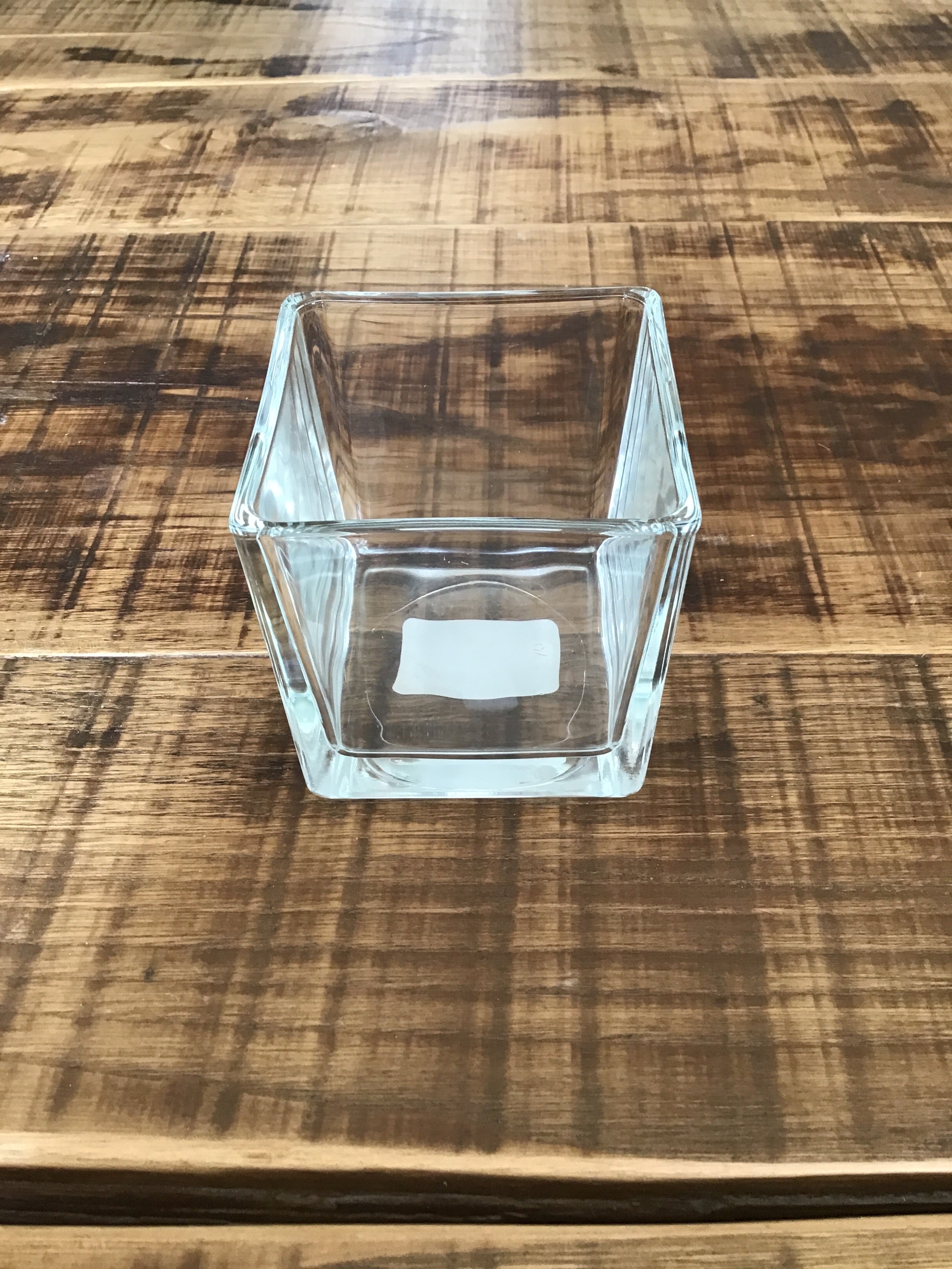 Cubo in vetro